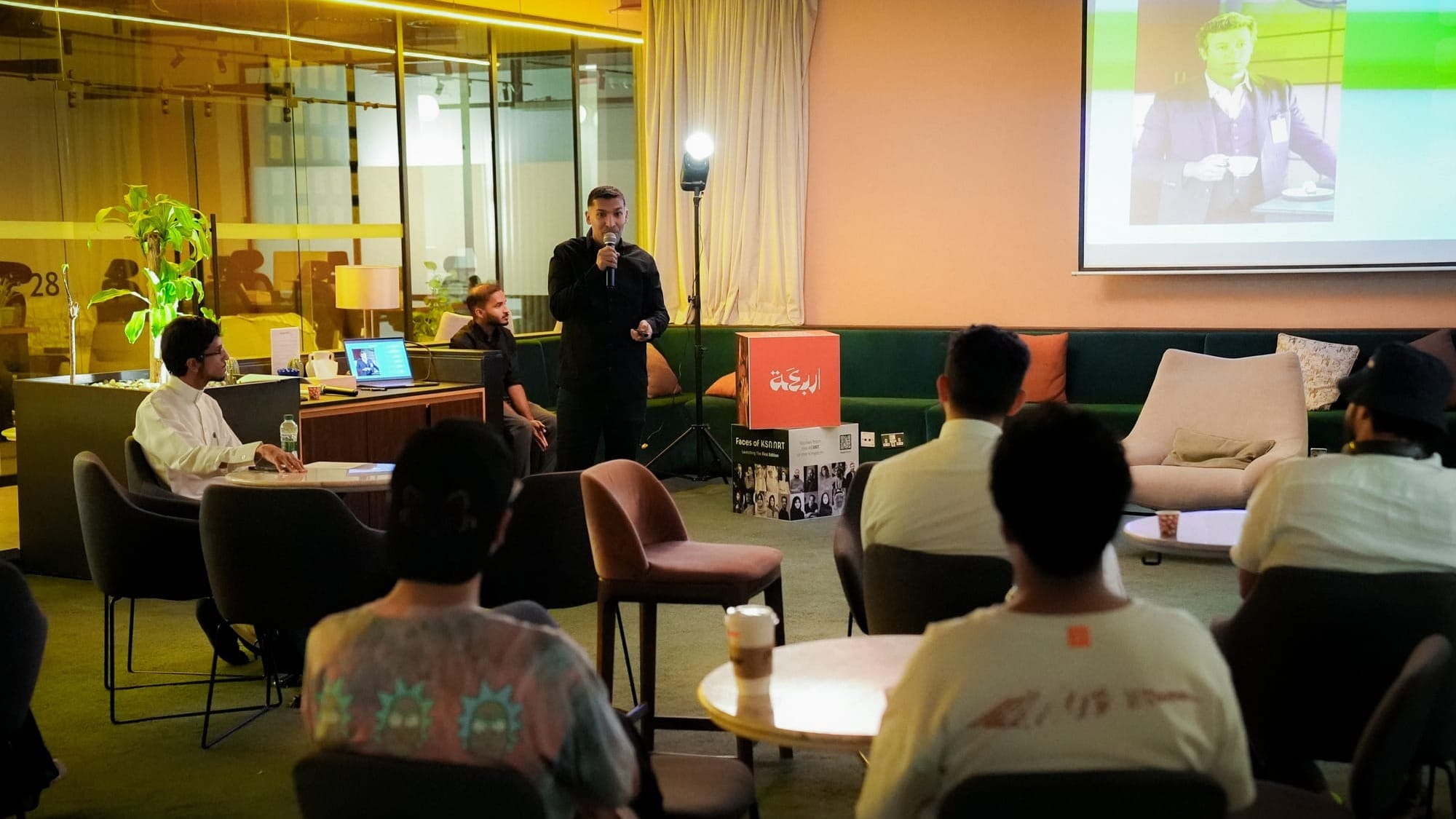 Arbaaa Hosts The Art Majlis x Asim Altokhais: Basics of Creating Characters